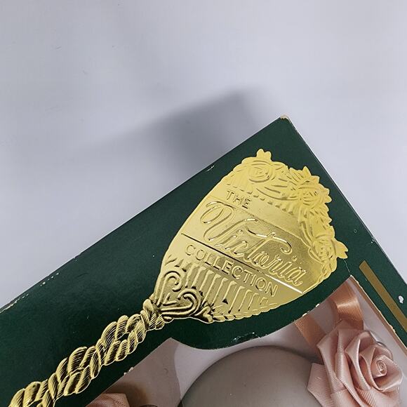 Rauch Victoria Collection Vintage Ball and Ribbon Flower Christmas Ornaments EUC - Picture 6 of 10